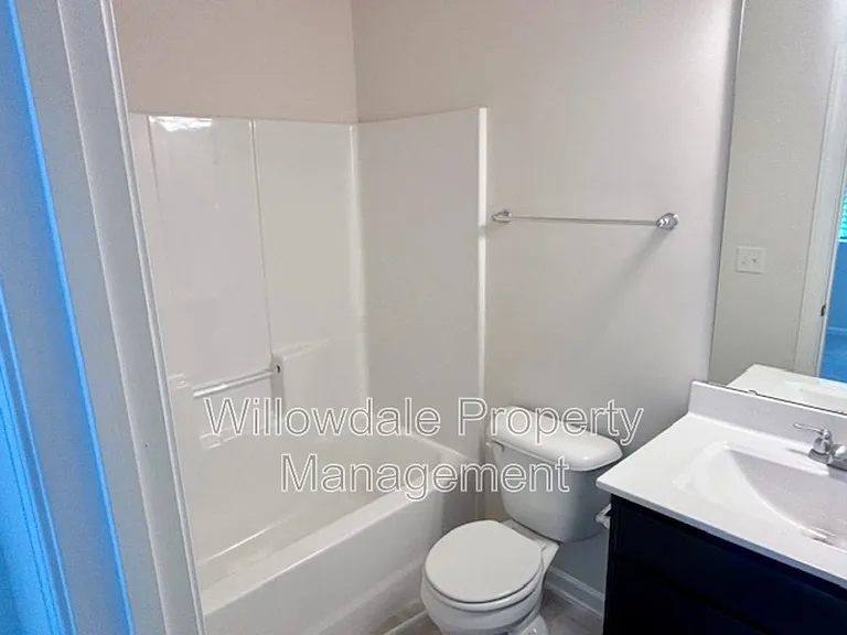6002 Kentworth Dr — Photo 3