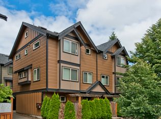 9615 Roosevelt Way NE, Seattle, WA 98115