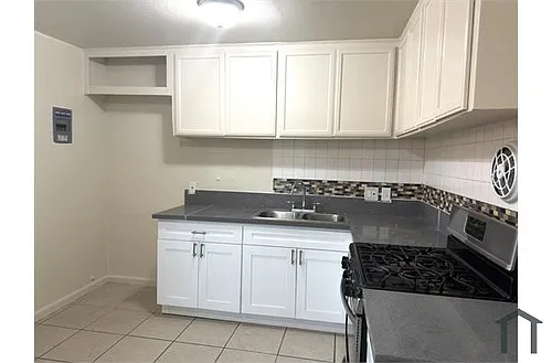 2348 W Valencia Dr #1 Photo 1 2348 W Valencia Dr #1 Photo 1