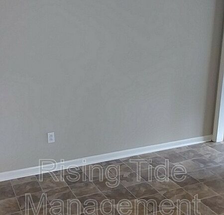 4th image of 1116 Redwol Dr