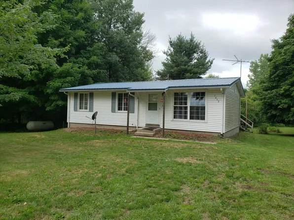 7809 S Bingham Ave, Newaygo, MI 49337