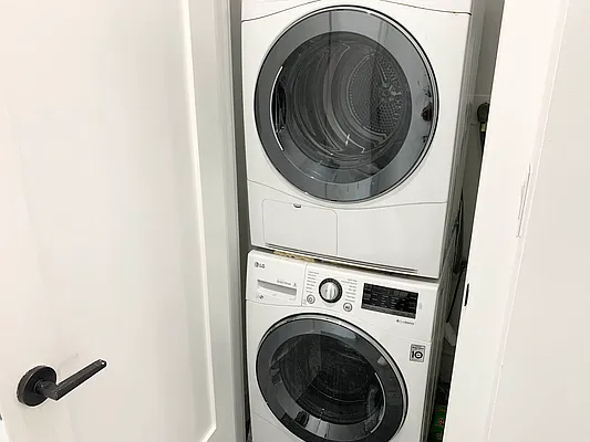 Rented by Ink Realty Services LLC | media 17