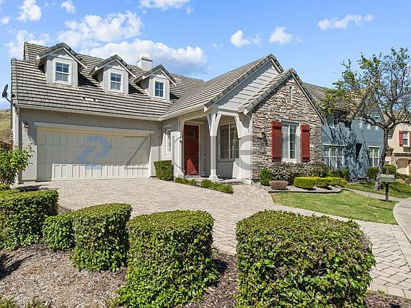 3rd image of 4277 Bromley Ct