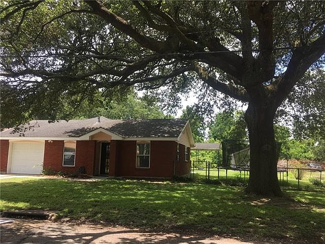 1st image of 2401 Halsey Ave