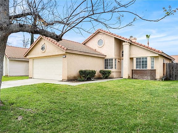 2nd image of 2563 Belmont Way