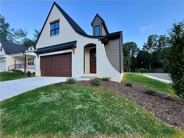 5918 Crossview Dr, Kernersville, NC 27284