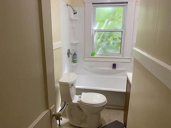 5th image of 659 N Barbee Way APT 2