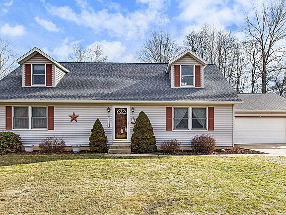 2nd image of 1112 Pennwood Pl