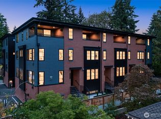 11223 NE 13th Lane, Bellevue, WA