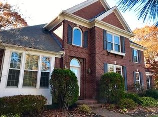 53 Shoreline Dr, Foxboro, MA 02035