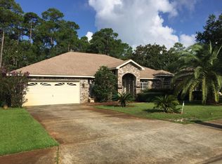 1769 Villa Vizcaya Dr, Navarre, FL 32566