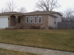 2416 Matthew Pl, Zion, IL 60099