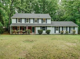 421 Saybrook Dr, North Chesterfield, VA 23236