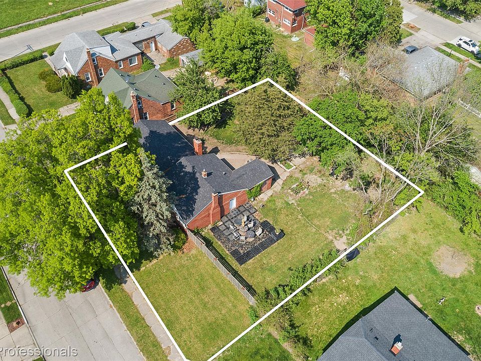 3231 Spruce St, photo 28