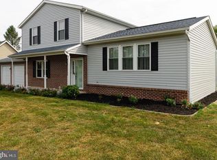 1642 Sherry Dr, Chambersburg, PA 17202