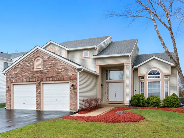 1127 Heavens Gate, Lake In The Hills, IL 60156