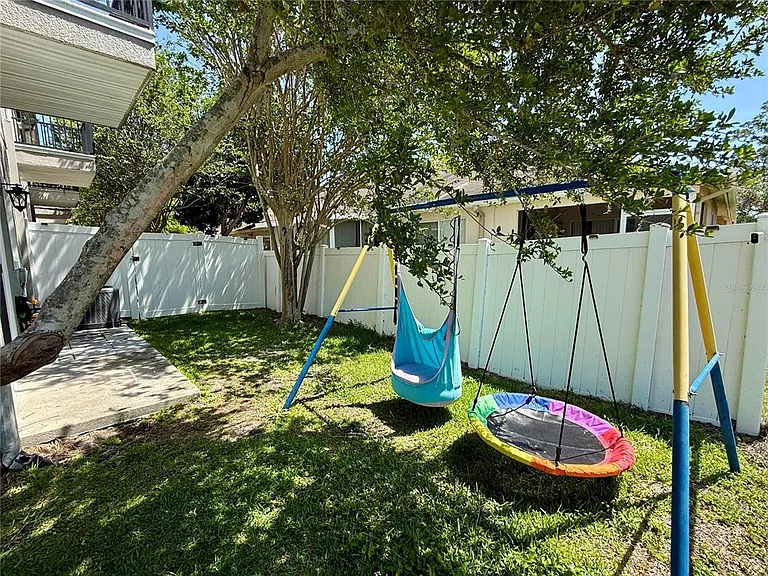 13201 Opal Ct — Photo 40