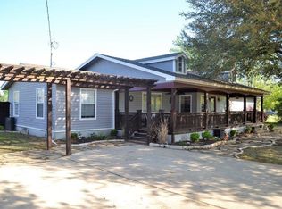 1137 Gate Ln, Terrell, TX 75160