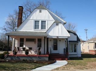 904 Lafayette Ave, Columbus, IN 47201