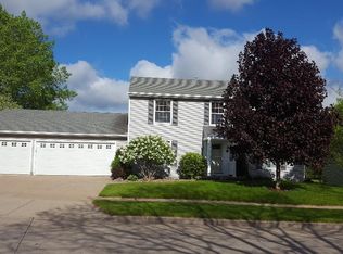 3708 S Kernan Ave, Appleton, WI 54915