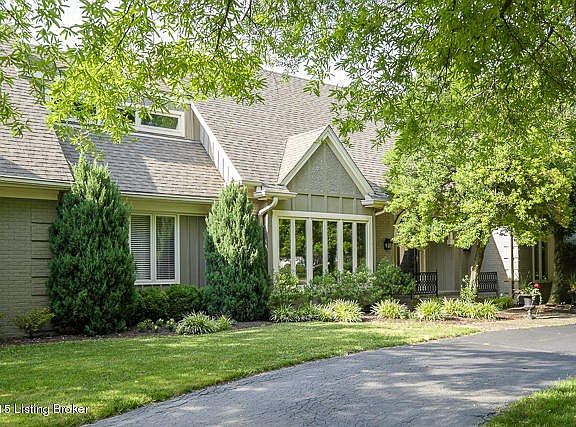 8811 Dennington Drive-1003