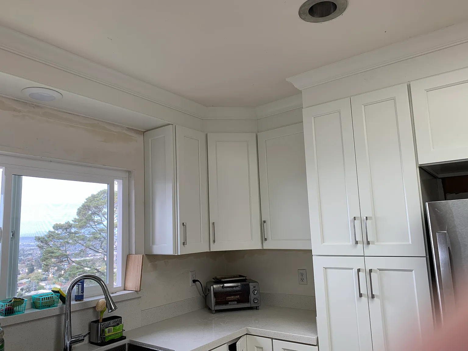 4 bed, 2600 sqft, $1,375 — Photo 3