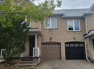 16 Marathon Ave, Vaughan, ON L4K 5G9
