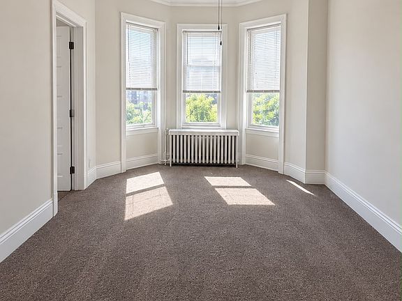 5th image of 6126 Palmetto St Floor 2