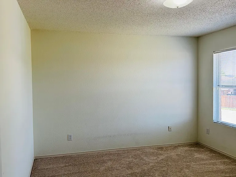765 Lowe Dr — Photo 20