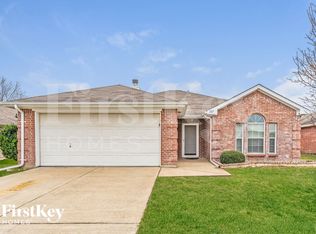 207 Amherst Dr, Forney, TX 75126