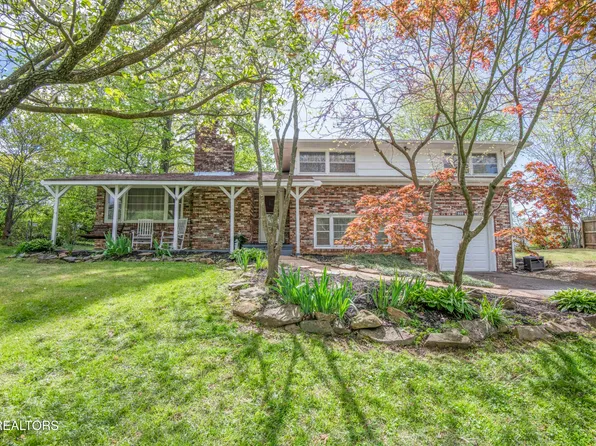 1908 Wintergreen Dr, Knoxville, TN 37912