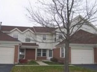 161 E Fabish Dr, Buffalo Grove, IL 60089