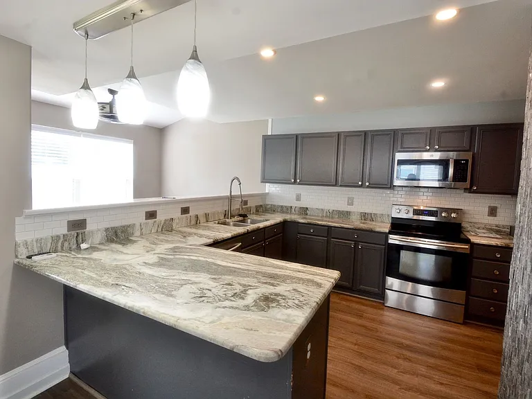 107 Redden Ln — Photo 7