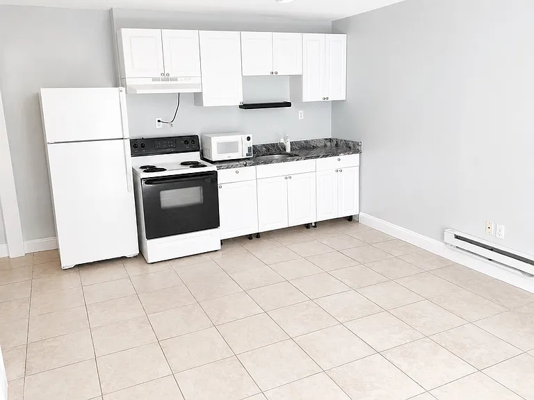 57 Scholar Ln #1 — Photo 2