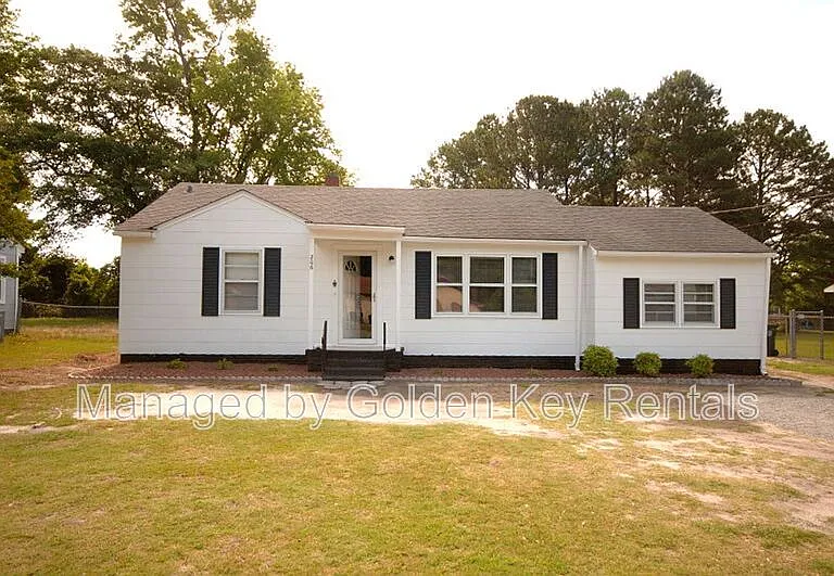 206 S Spence Ave — Photo 1
