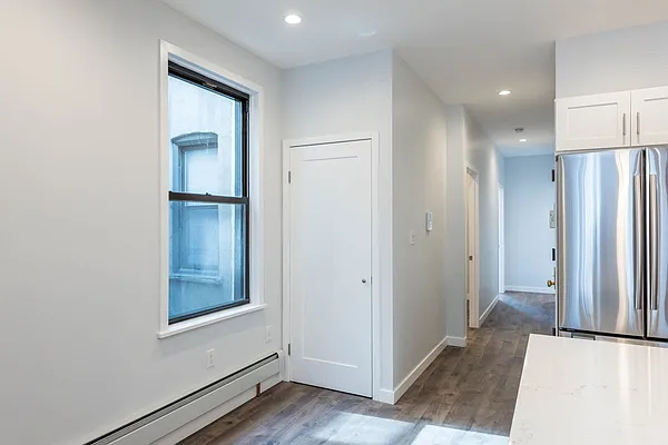 Rented by Nooklyn NYC LLC | media 11