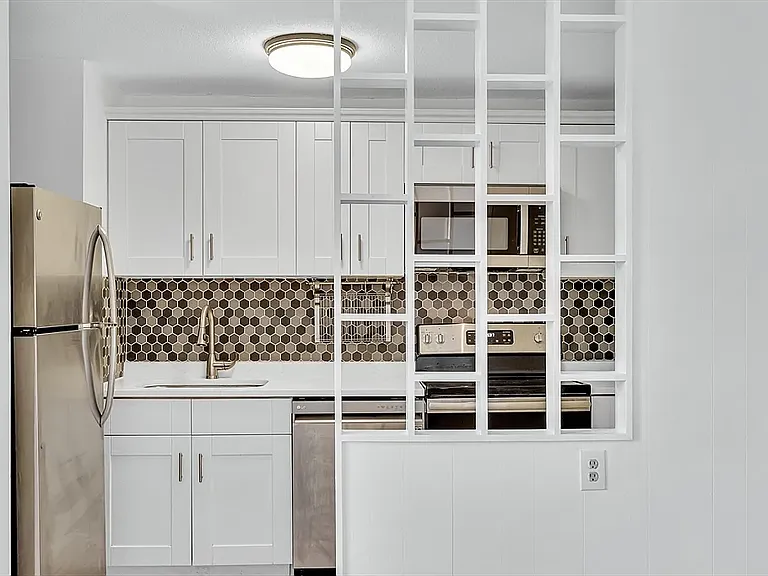 125 Trapelo Rd #12 — Photo 3