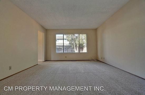 3rd image of 1715B Foxworthy Ave
