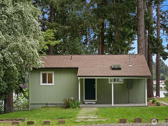2nd image of 3502 Long Lake Drive SE