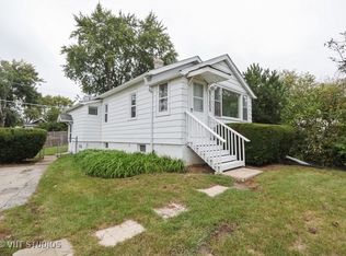 2840 Central Ave, Waukegan, IL 60085