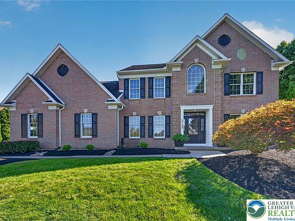 4th image of 3130 Muirfield Rd