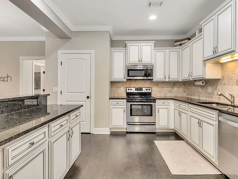 106 Reserve Ln — Photo 7