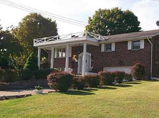 179 Hillcrest Dr, California, PA 15419