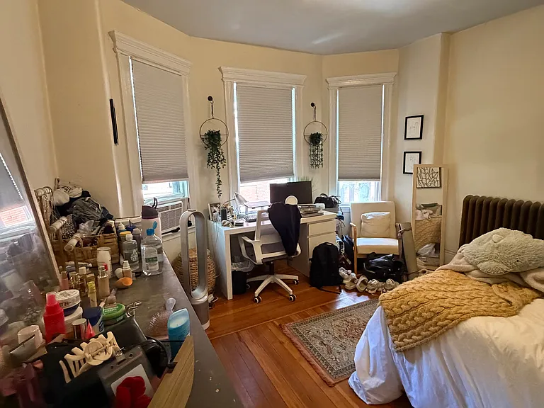 36 Myrtle St #6 — Photo 5