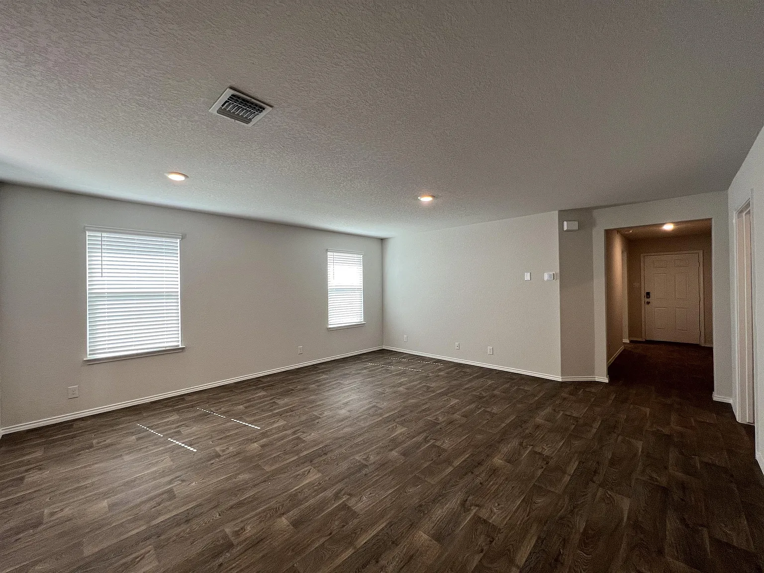 15315 Shortwing San Antonio, Tx. 78253 — Photo 4
