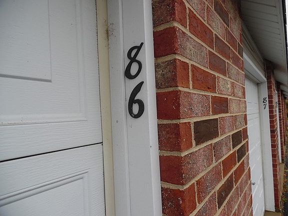 5th image of 350 Leah Ln APT 2A