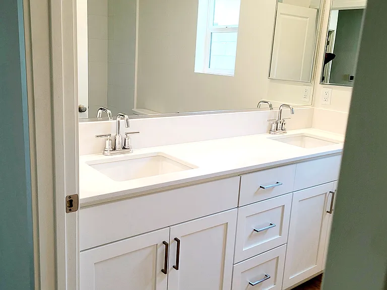 12410 Madelyn Dr — Photo 10
