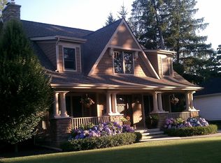 160 Catalpa Dr, Birmingham, MI 48009