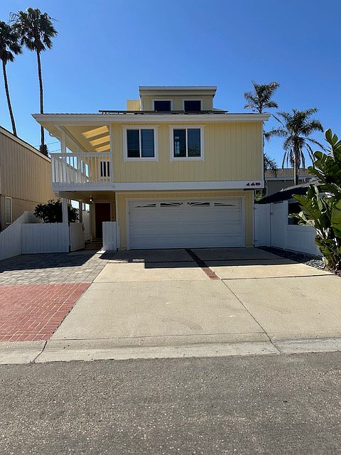 1st image of 145 Pasadena Ave