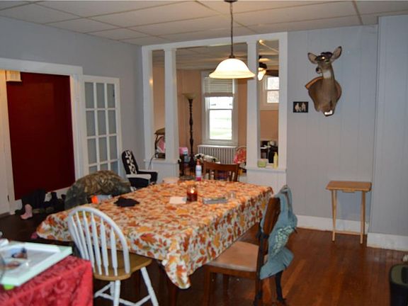 4th image of 213-15 Brown Blvd